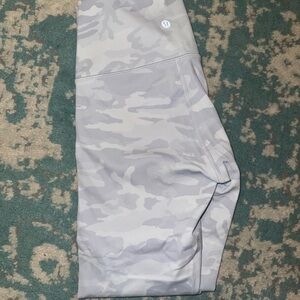 NWOT Lululemon Wunder Under Ribbed Legging